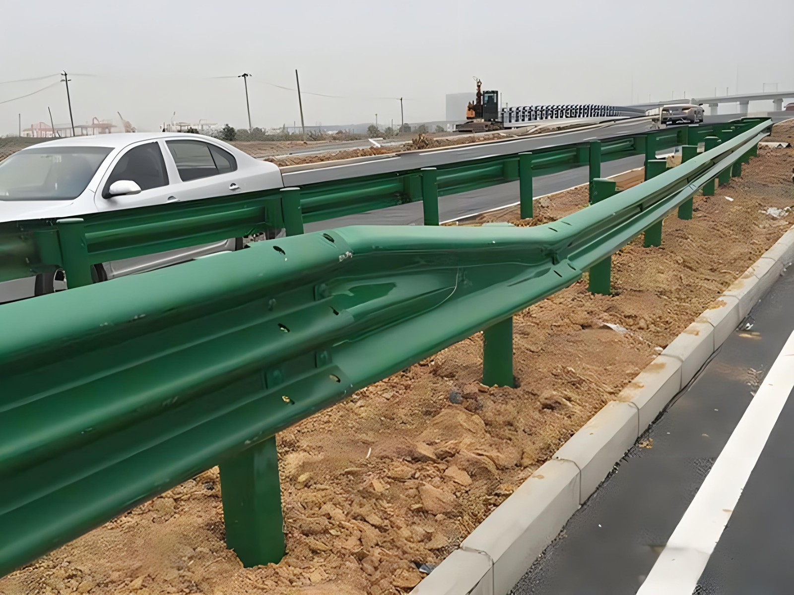 安顺高速波形护栏板日常维护方案确保道路安全新举措